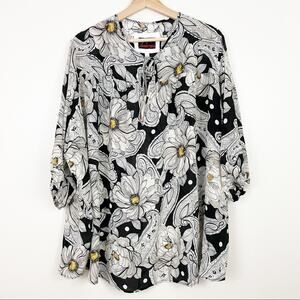 NWT Johnny Was Giva Blouse S Small Silk Daisies Daisy Floral Paisley Black White
